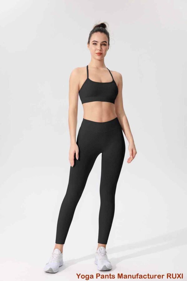 yoga topp med innebygd BH RUXI