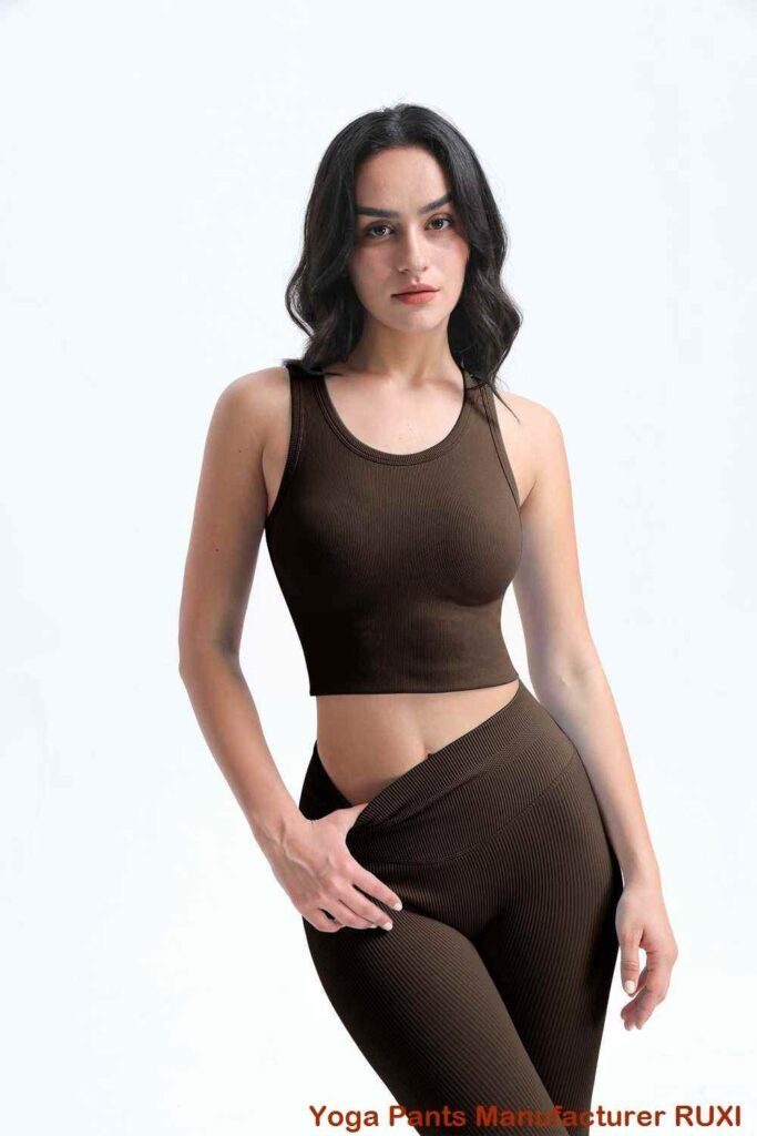 beige yogashorts RUXI nw3464