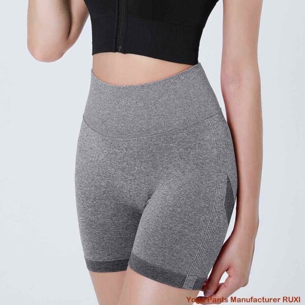 essensielle shorts for menn RUXI
