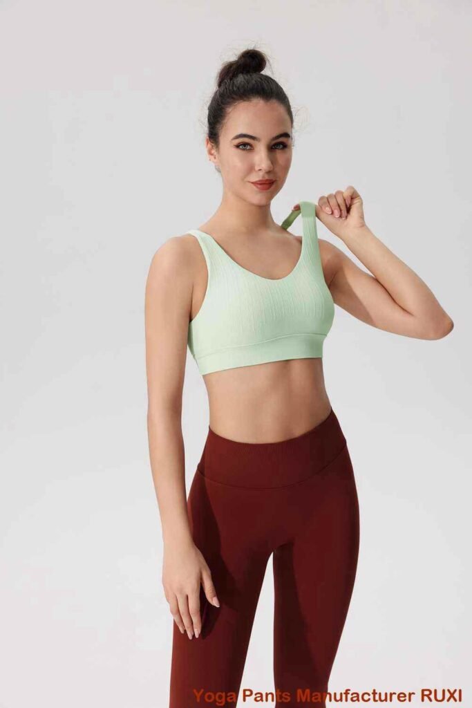 gymshorts for store lår RUXI